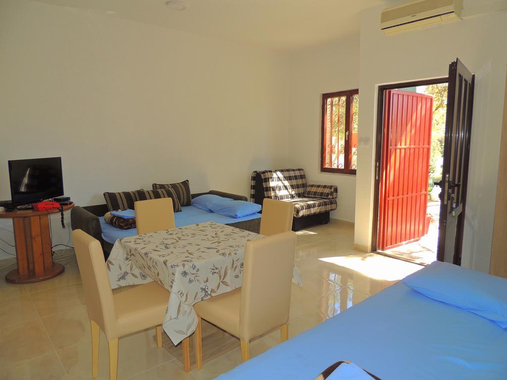 Guest House Jelena Budva Dış mekan fotoğraf